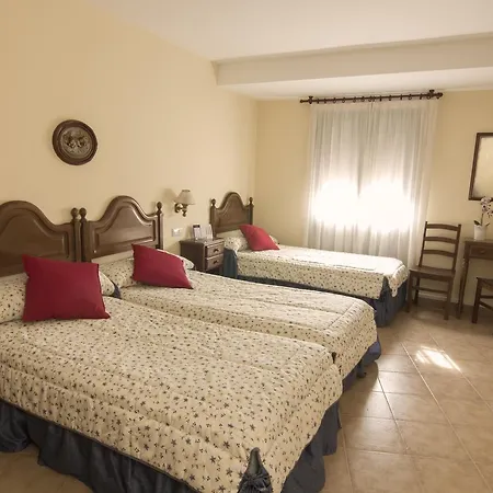 Hotel Mayno Pastrana