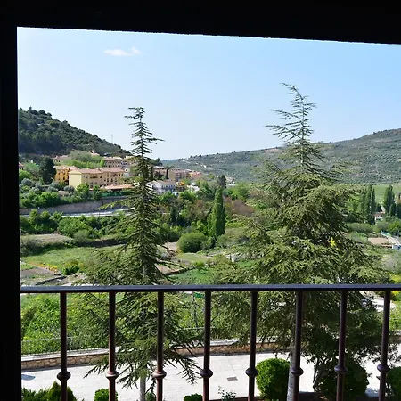 Hotel Mayno Pastrana