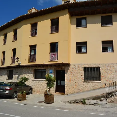 Mayno Hotel 2*